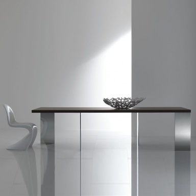 Axis dining table