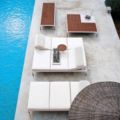 A Chaise Longue Springtime