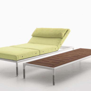 A Chaise Longue Springtime