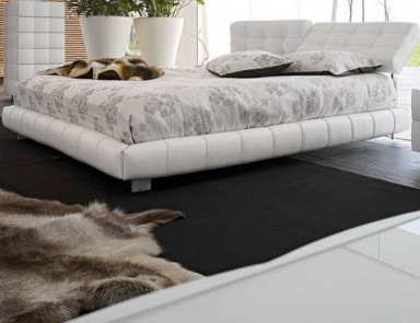 Double bed with sloped headboard, Tonin casa