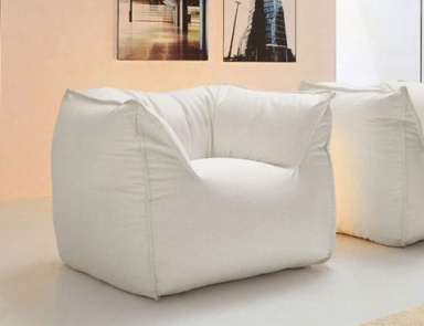 A chair with a hidden frame, Tonin casa