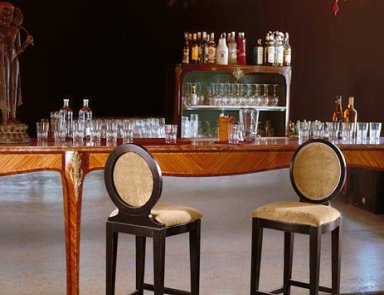 Bar stool with round back, Tonin casa