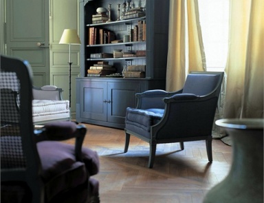 Chair with armrests, Manoir Roche Bobois