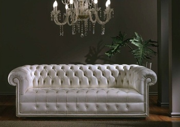 The Chesterfield sofa capitone, Origgi Salotti - Luxury furniture MR