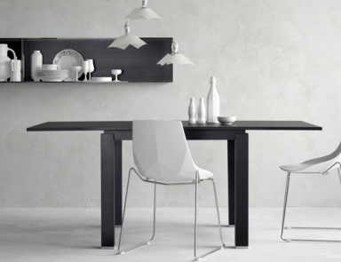 Dining table, Olivieri