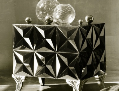 A chest of drawers on a frame of wood with silver legs Diamond, Bizzotto