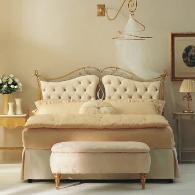 Bed with wrought iron headboard –Letto Camelot