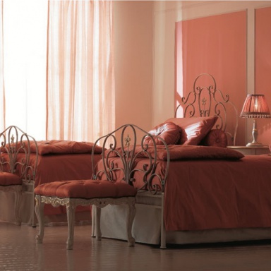 Bed with wrought iron headboard Letto Venezia