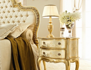 Bedside Cabinet with housing made of solid wood and finished in gold leaf by Andrea Fanfani, Andrea Fanfani