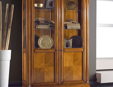 Showcase with hinged door, Stella Del Mobile