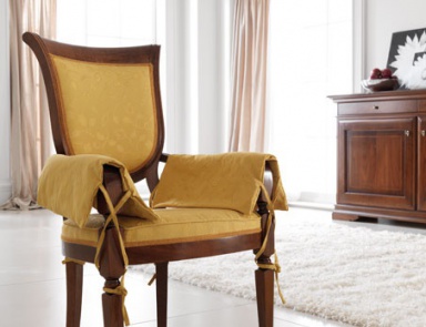 The high-backed chair, at the stilema stand