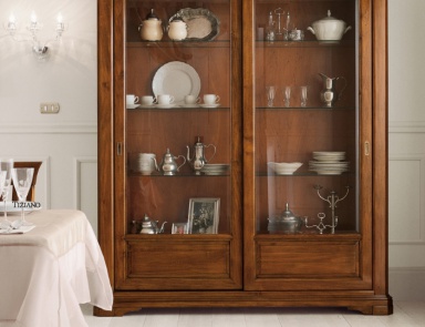 Showcase on a frame of solid poplar with glass doors 4423Zl / 4223ZG, Bruno Piombini