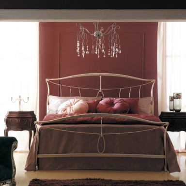 Bed with high headboard– Letto Morfeo