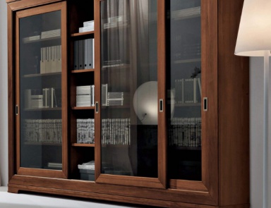 Showcase with three glass doors on a frame of solid beech 8065L / 8065V, Bruno Piombini