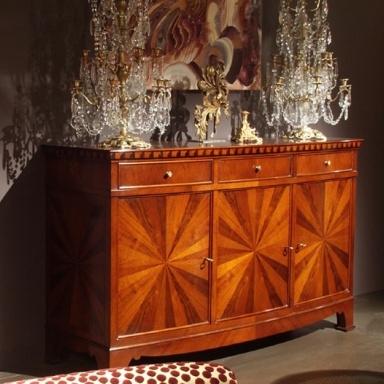 Dresser-chest of drawers