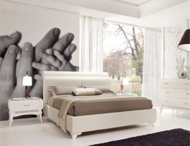 Double bed with high headboard, Grilli