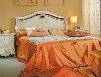 Bedroom with a frame made of wood poplar or Tulip tree Isabella 6130, Antonelli Moravio