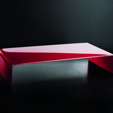 Curvo coffee table