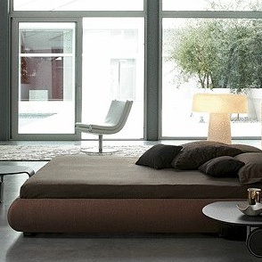 The Pad Alto Bed