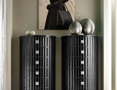 A chest of drawers with body in solid wood Arte Brotto