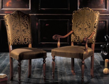 The chair is upholstered Queen, Bianchini