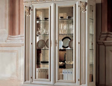 Showcase with hinged door, Bakokko