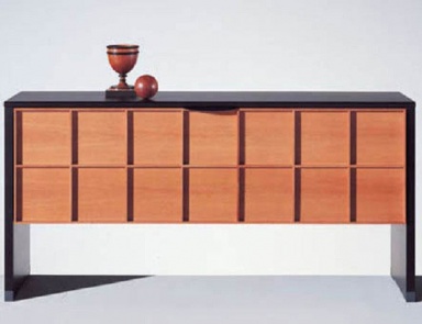 A snack bar with a door of wood Quartetto, Acerbis International