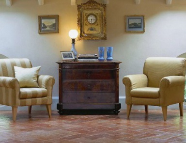 Chair on wooden legs, Biba Salotti