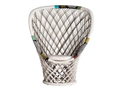 The high-backed chair Pavo Real Outdoor, Driade