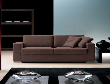 Sofa Russel, Formerin