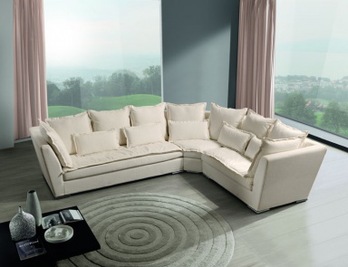 The sofa is modular, Essepi