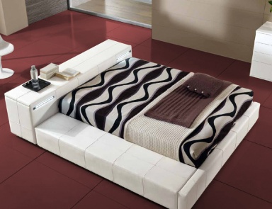 The Charlotte double bed, Essepi