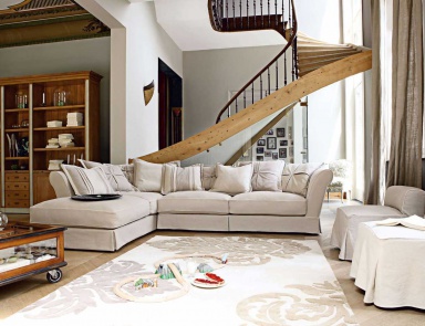 The sofa is modular, Boheme - Roche Bobois