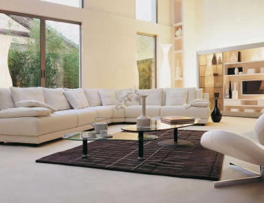 The sofa is modular, Porto-Cervo - Roche Bobois