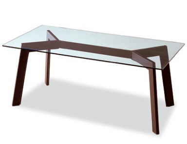 Dining table on wooden legs, Calligaris