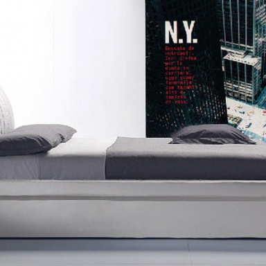 Bed Manhattan
