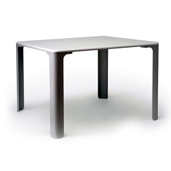 Linus children's table