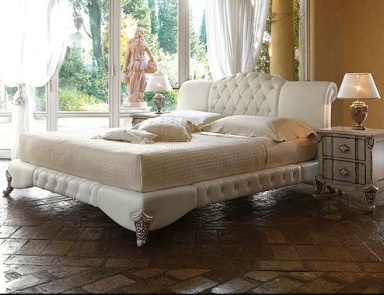 The Morris Bed, Danti