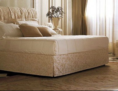 The Bed Robert, Danti