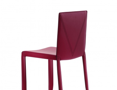 Chair in leather upholstery, Piuma - Cattelan italia