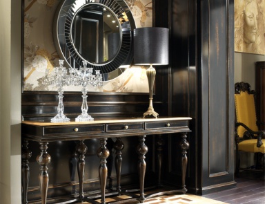 The console body is made of solid wood Arte Brotto