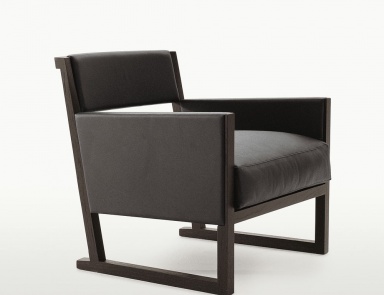 The seat on the frame of the oak upholstered in fabric or leather Musa, B&B Italia