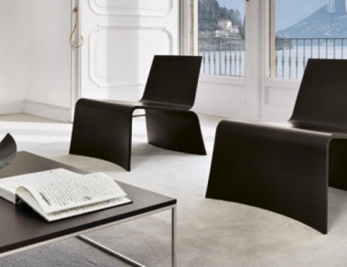 The Una Chair, Desiree