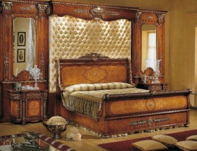 Double bed with inlaid , Gasperini