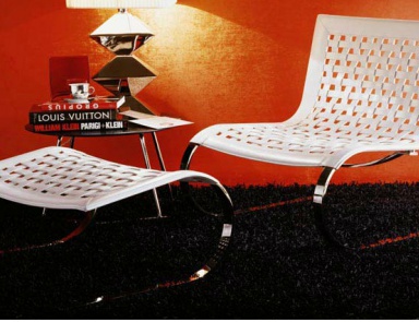 Chair O mies, Fasem