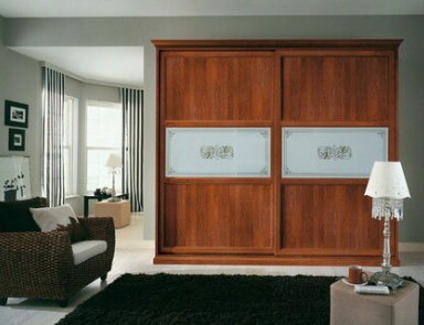 Wardrobe Opera, Favero