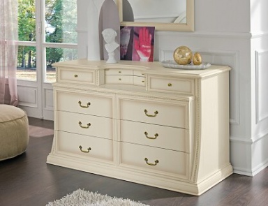 A Chest Of Drawers Via Veneto Avorio, Favero