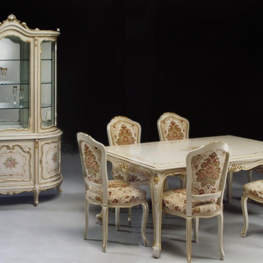 Dining room (furniture dining room)