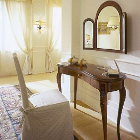 Dressing table