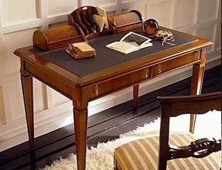 Desk, Dall'agnese